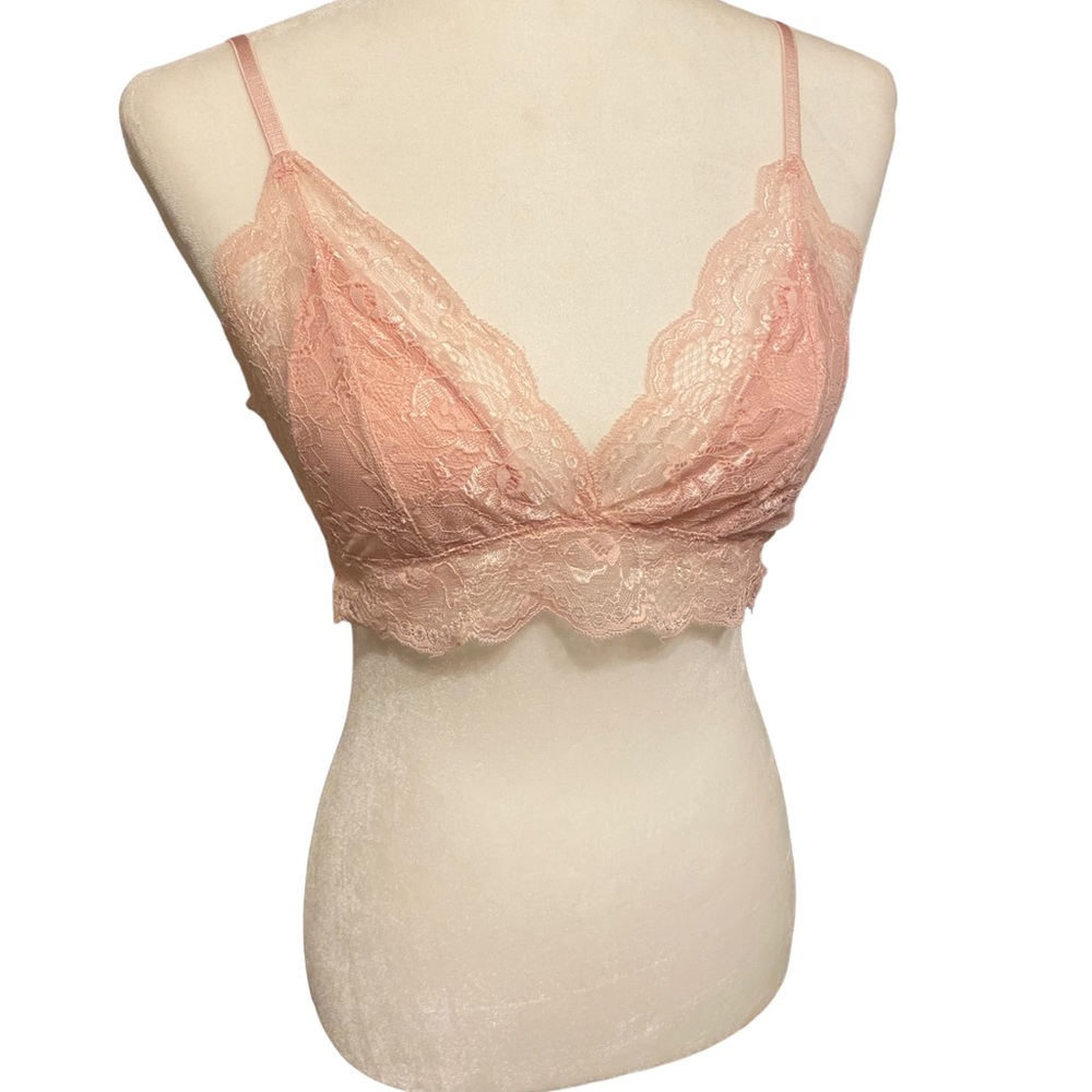 Be Wicked Lana Wire-Free Bralette Light Pink. NWOT